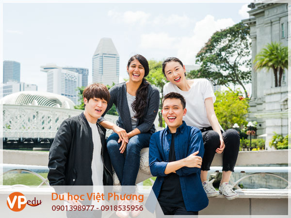 Cùng giao lưu, học tập và kết bạn với nhiều du học sinh quốc tế  khác khi du học Singapore