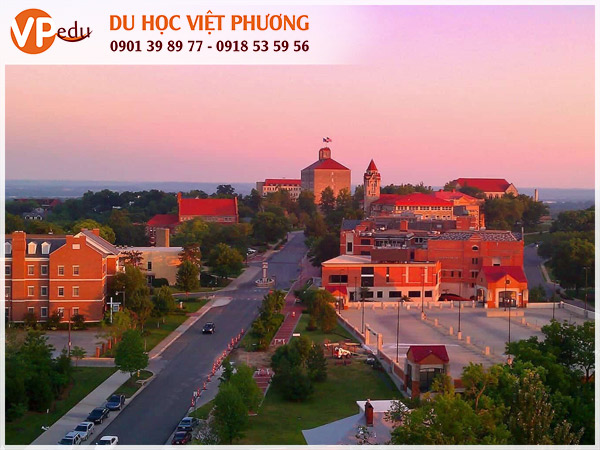 Đại học Kansas (KU)