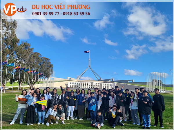 Học sinh của Du học Việt Phương tham gia trại hè tại Sydney 2023