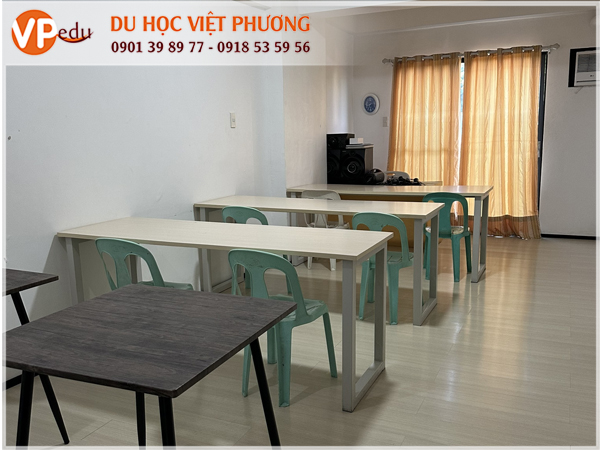 Phòng họp lớp nhóm của trường