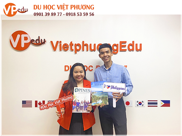 Đại diện anh ngữ Pines tới thăm và làm việc với Du học Việt Phương