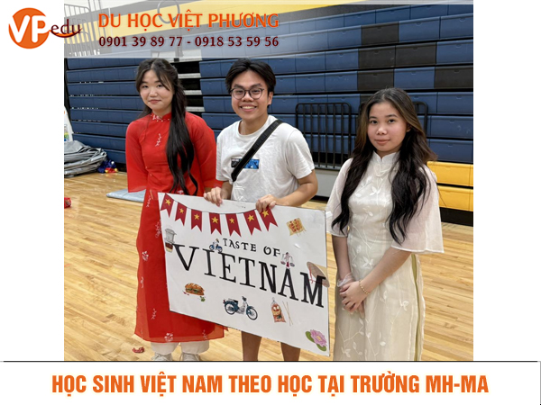 Học sinh Việt Nam tại trường MH-MA